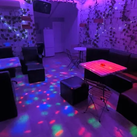 Splash House Pool Party *