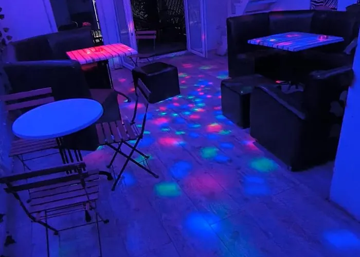 Splash House Pool Party Daire Umka